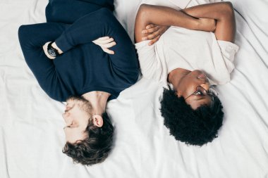 insanlar, ilişki sorunları, çatışma ve aile kavramı