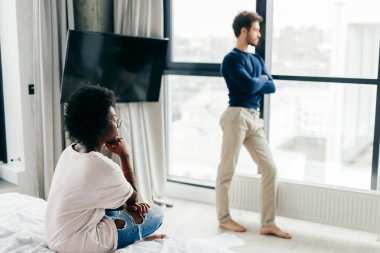 insanlar, ilişki sorunları, çatışma ve aile kavramı