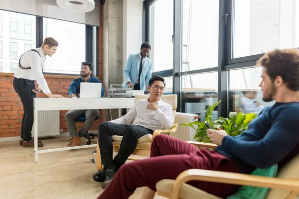 Group of businesspeople working together and preparing business plan — Stock Photo, Image