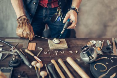 mücevher dükkanı sürecinde erime