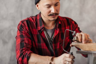 ciddi adam yeni fretsaw test