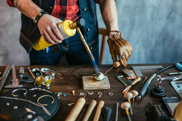 Gümüş lehim kuyumcu Tasarımcısı