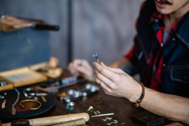 malzeme ile ilgili profesyonel esnaf