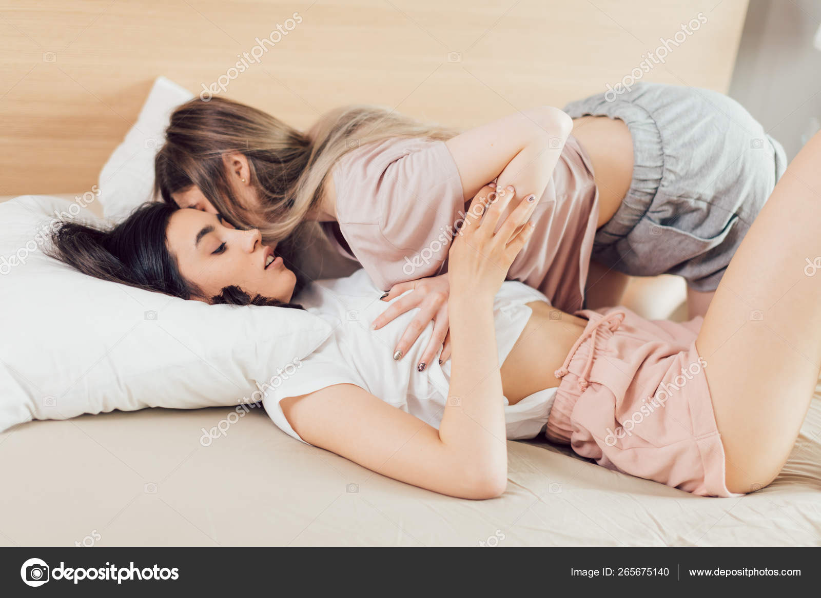 Bourdelsda seksual onlayn