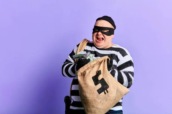 Rich prisoner expresses his positive emotion and happiness — Stock Photo, Image