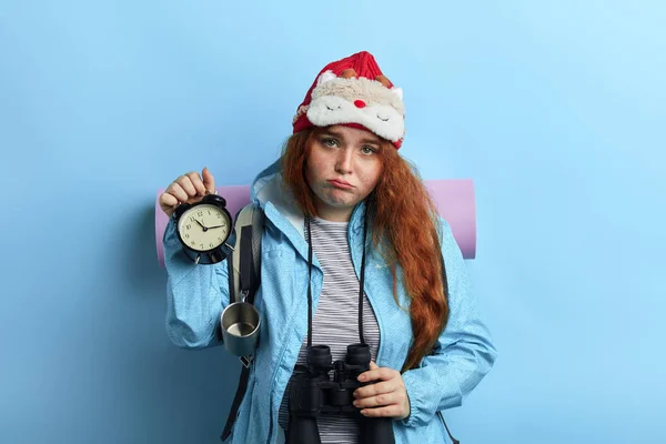 Tired nervour young woman isnt satisfied with holiday — Stock Photo, Image