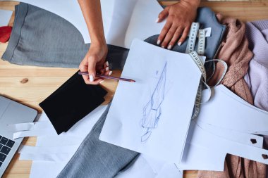 moda elbise çizimi, taslak