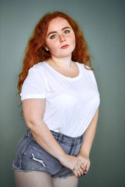 Portrait of young red hair model — Stock Photo, Image