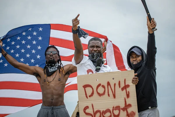 Manifestación de solidaridad para los negros en Estados Unidos —  Fotos de Stock
