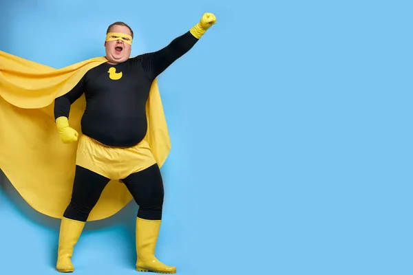 Fantastis superhero lemak adalah pembela alam semesta — Stok Foto