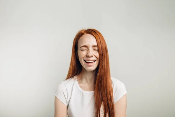 Gente, juventud, concepto de felicidad . — Foto de Stock