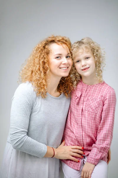 Přátelství mezi matkou a dcerou — Stock fotografie