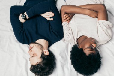 insanlar, ilişki sorunları, çatışma ve aile kavramı