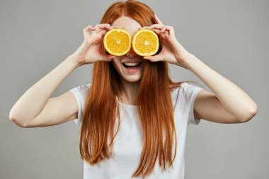 Gözlükler arşivden. Fotoğrafı kapat