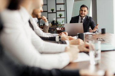 işletme koçu konuşma yapacak