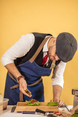 Aşçılık atölyesi, lezzetli hamburgerler..
