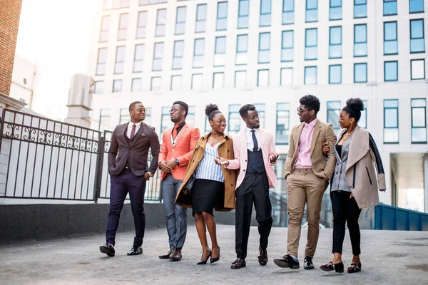 Young active people have completed the work in the office — Stock Photo, Image