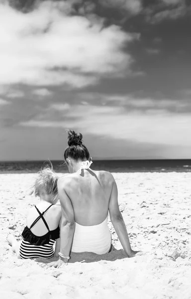 Family Fun White Sand Seen Young Mother Child Swimwear Sitting — Stock Photo, Image