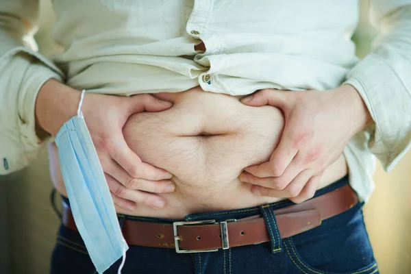 Sluiten Ongelukkige Moderne Jaar Oude Man Shirt Blauwe Jeans Met — Stockfoto