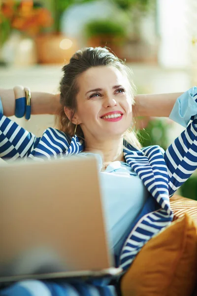 Happy Years Old Housewife Blue Blouse Striped Jacket Sitting Divan — Stock Photo, Image