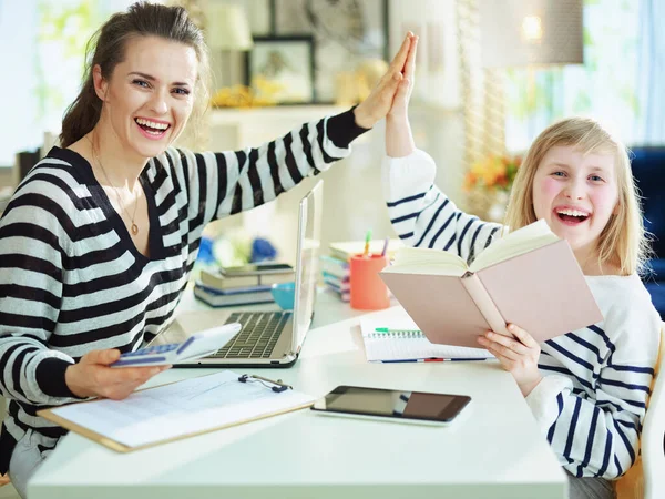 Happy Young Mother Child Striped Sweaters Home Office Modern House — Stock Photo, Image