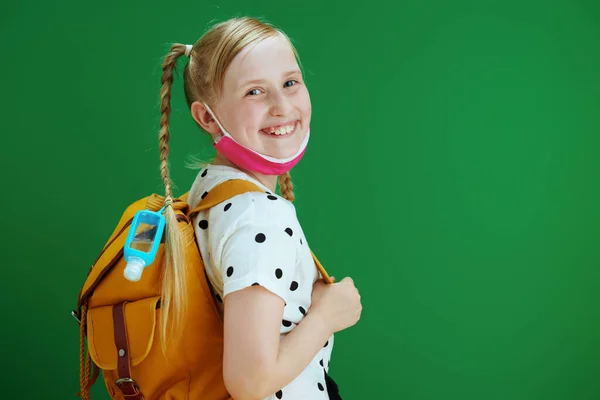 Leben Während Einer Coronavirus Pandemie Porträt Eines Lächelnden Modernen Schulmädchens — Stockfoto