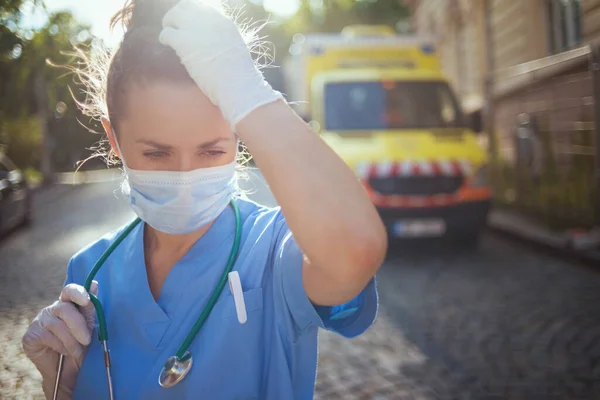 Coronavirus Pandemic Sad Modern Medical Doctor Woman Scrubs Stethoscope Medical — Stock Photo, Image