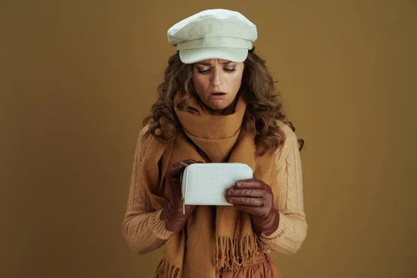 Hallo Oktober Trendy Jaar Oude Huisvrouw Sjaal Met Portemonnee Leren — Stockfoto