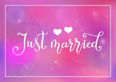 Sadece iki beyaz kalpve sınır ile süslenmiş pembe arka plan üzerinde beyaz evli kaligrafi