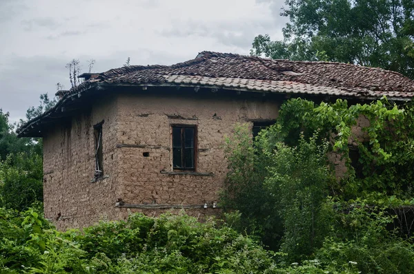 Stary Opuszczony Wyblakły Retro Vintage Wiejskich Cegły Ściany Domu — Zdjęcie stockowe