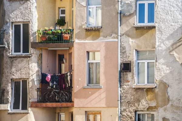 Eski grunge ihmal şehir binaları arka manzara