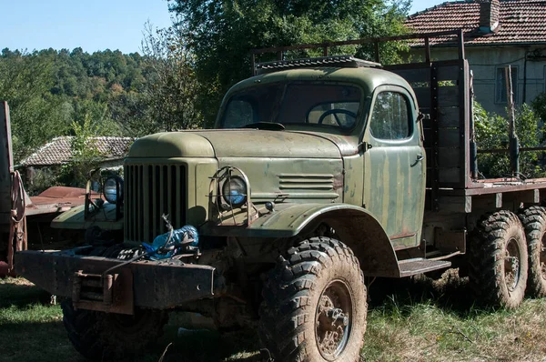 Alte Rostige Sowjetische Oldtimer Großlastwagen Großaufnahme — Stockfoto