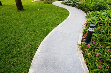 Geçit yolu s eğrisi büyük evinde 