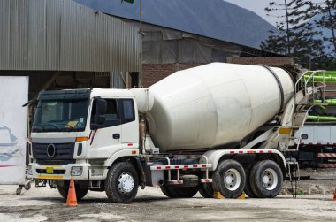Bu iş için hazır Beton mikseri kamyonu premix