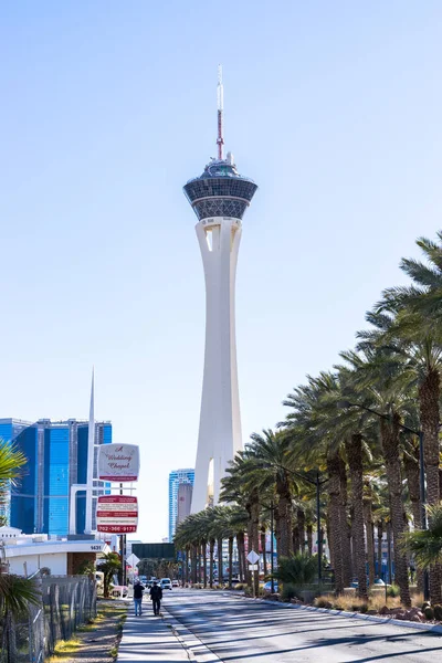 Stratosphere Hotel and Casino, Las Vegas Strip'in kuzey ucunda yer almaktadır..