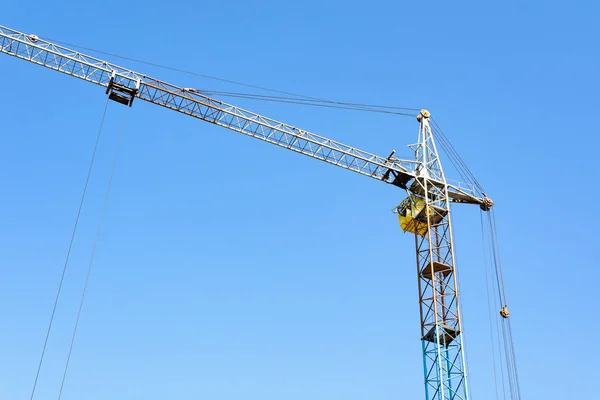 Tower Crane Boom Rotated Left Blue Sky Summer Day — Stock Photo, Image