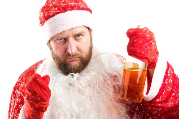 Cansado Santa Claus Sin Barba Falsa Levantó Botella Alcohol Con — Foto de Stock