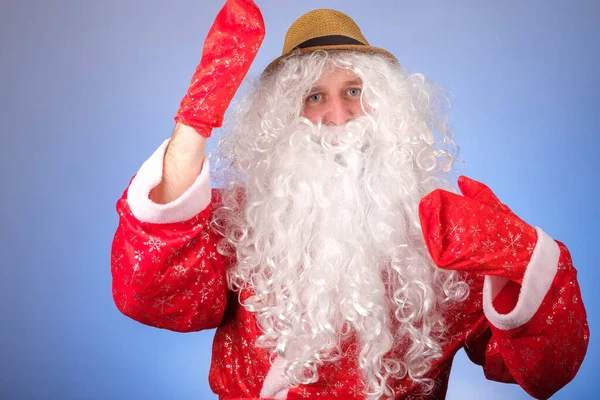 Santa Claus Sombrero Levantó Mano Dice Felicitaciones Vacaciones Con Santa — Foto de Stock