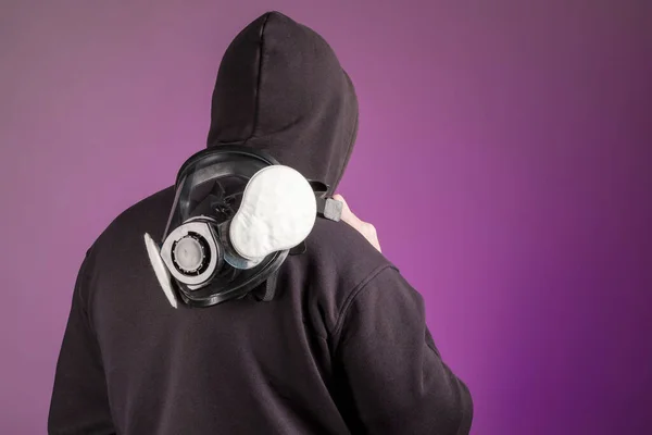 Man Hood Gas Mask His Right Shoulder Turned His Back — Stock Photo, Image