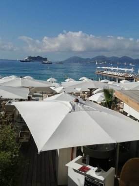 Gemi gezisi için deniz tatil beldesi