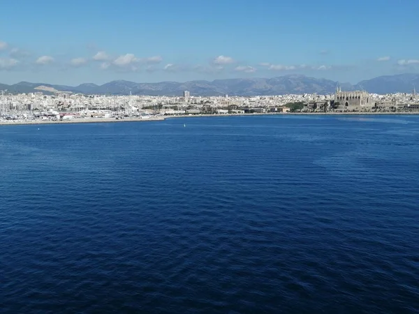 Mar Azul Ciudad Ensueño — Foto de Stock