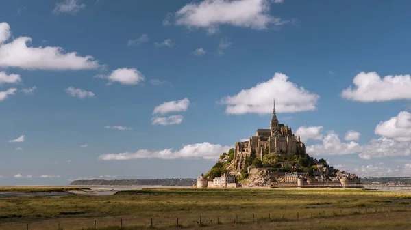 Mont Saint Michelle França Dia Ensolarado Verão — Fotografia de Stock