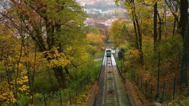 Praga República Checa Noviembre 2018 Ferrocarril Inclinado Praga República Checa — Vídeos de Stock