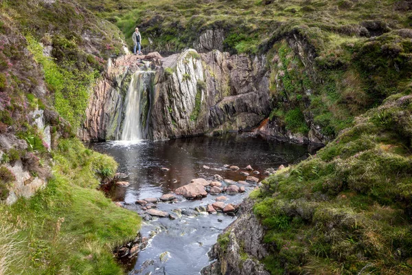 Cascada en las islas Shetland, Escocia, Gran Bretaña — Foto de Stock