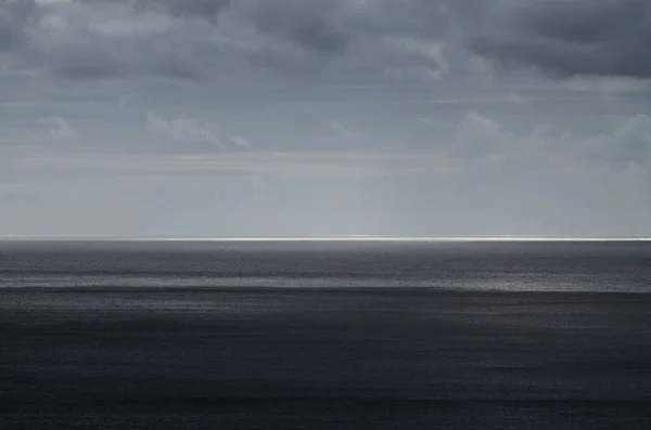 Clima Tempestoso Sopra Superficie Del Mare — Foto Stock