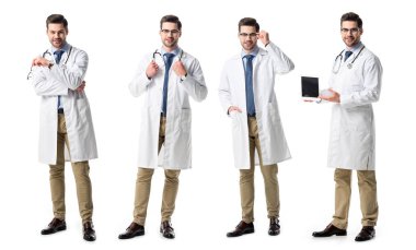 yakışıklı Doktor dijital tablet, gözlük ve üzerinde beyaz izole stetoskop holding Beyaz paltolu kolaj