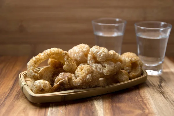 Vientre Cerdo Crujiente Frito Snack Brasileño —  Fotos de Stock