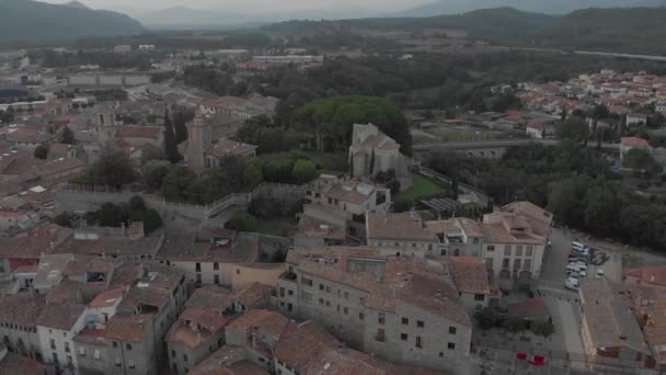 Besalu is medieval village in Girona province in Spain — Stock Video