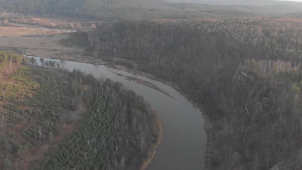 Republika Baszkirii, rzek, jesień Idrisovskaya jaskini. nowoczesne. — Wideo stockowe
