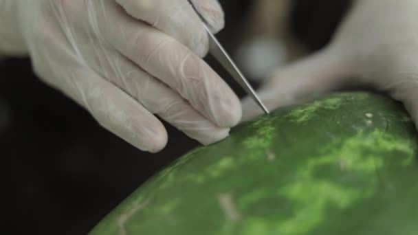 Escultura de frutas, decorações de frutas, esculpidas — Vídeo de Stock